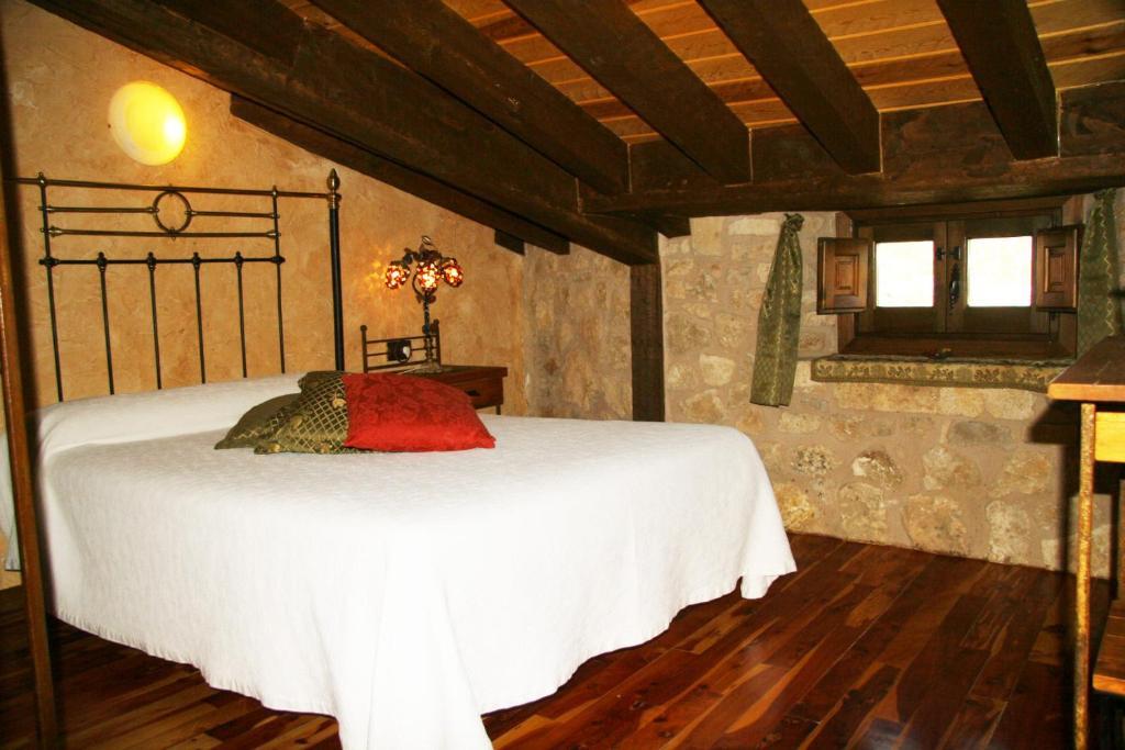 El Mirador De Almanzor Guest House กาลาตาญาซอร์ ห้อง รูปภาพ